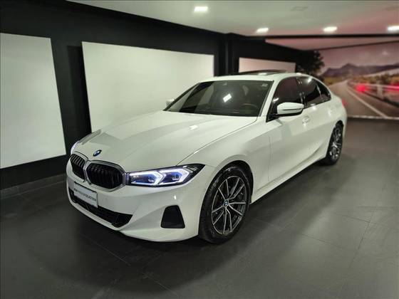 BMW 320i 2.0 16V TURBO FLEX SPORT GP AUTOMÁTICO BMW 320i 2.0 16V TURBO FLEX SPORT GP AUTOMÁTICO